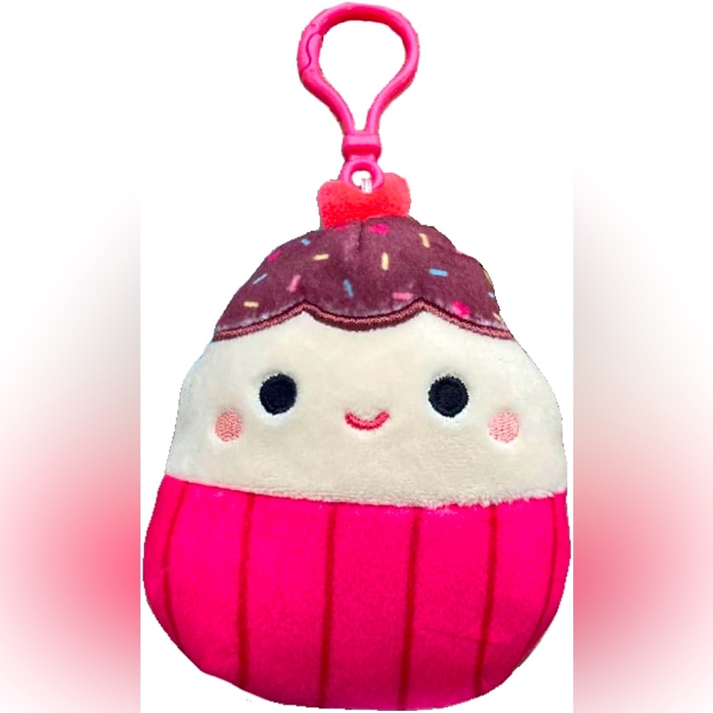 🧁 SQUISHMALLOWS “ELPHA” KEYCHAIN 🧁